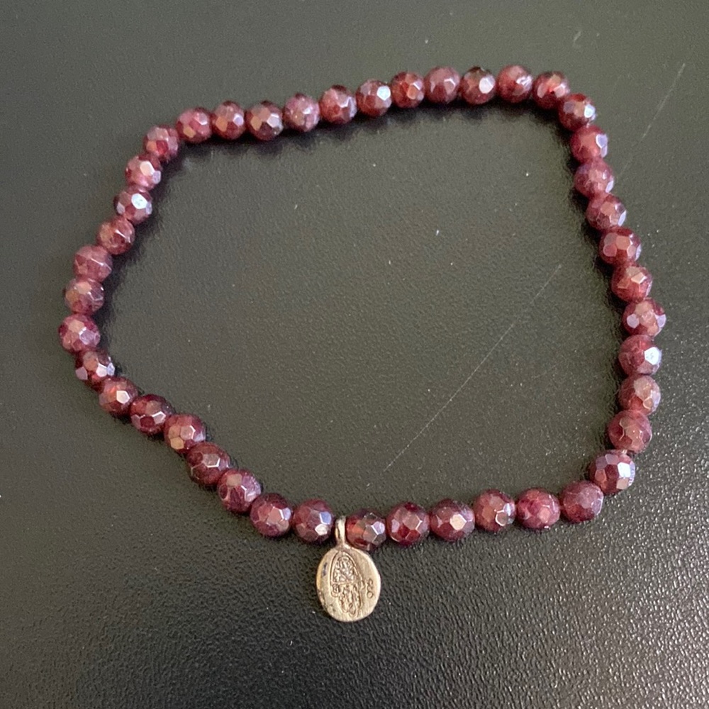 Satya Jewelry garnet hamsa bracelet